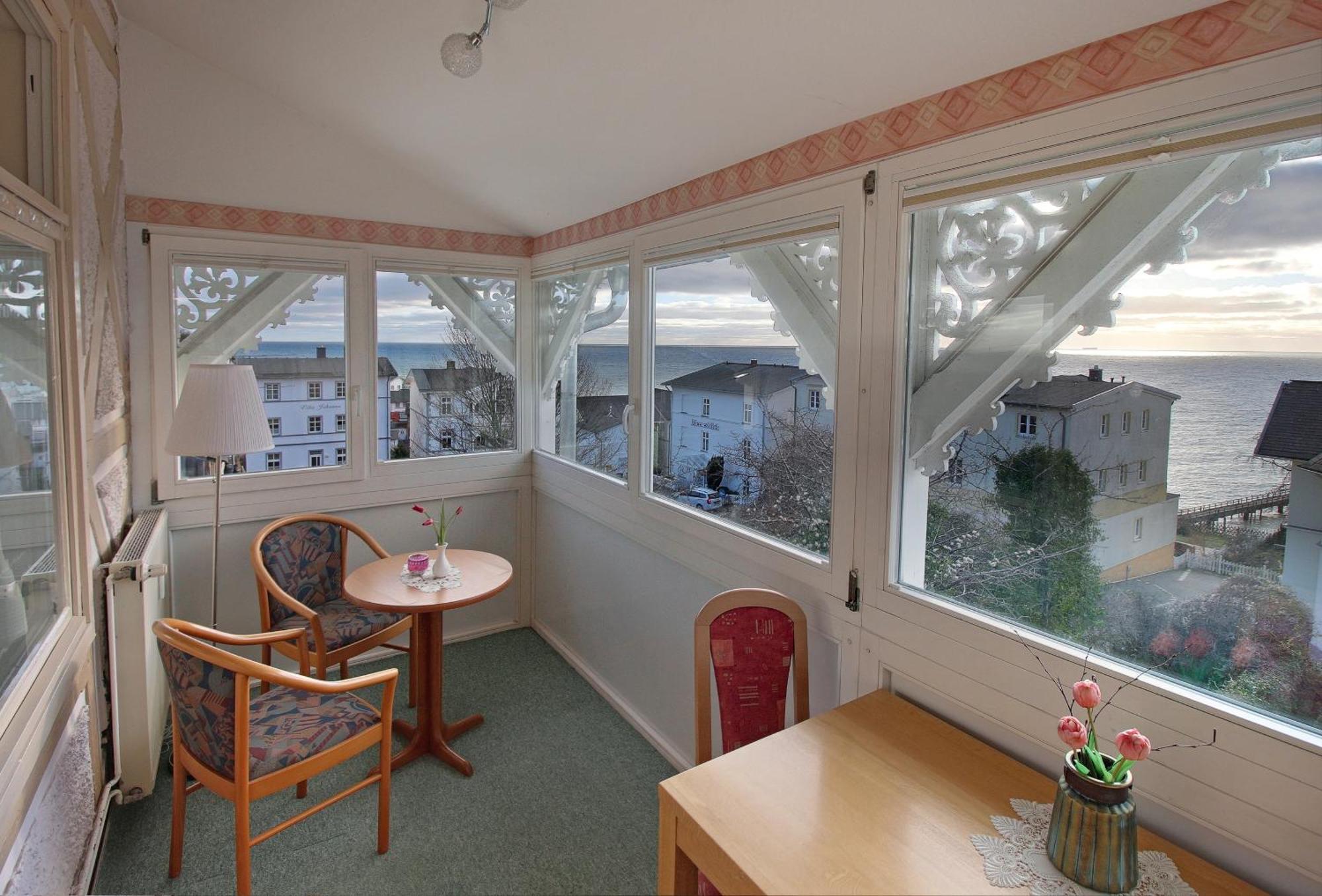 Villa Ostseelilie - Appartements Mit Balkon Und Meerblick Sassnitz Quarto foto