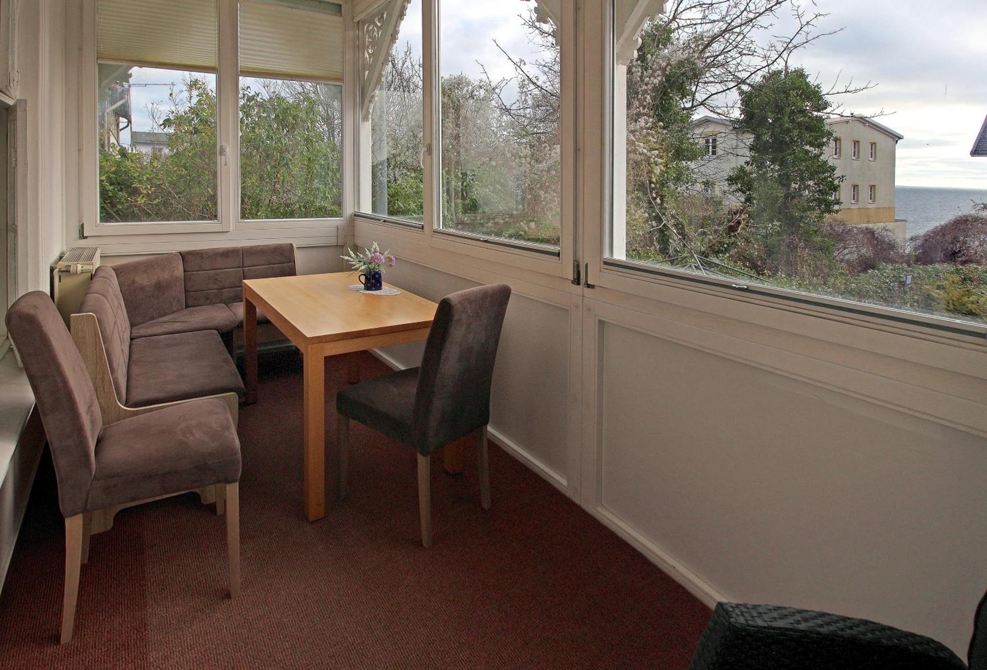 Villa Ostseelilie - Appartements Mit Balkon Und Meerblick Sassnitz Quarto foto